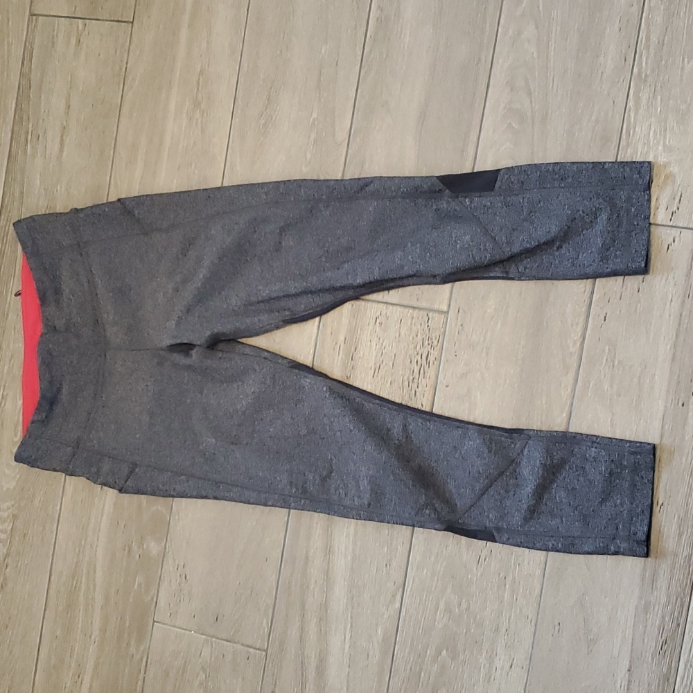 Lululemon gray leggings Size 4